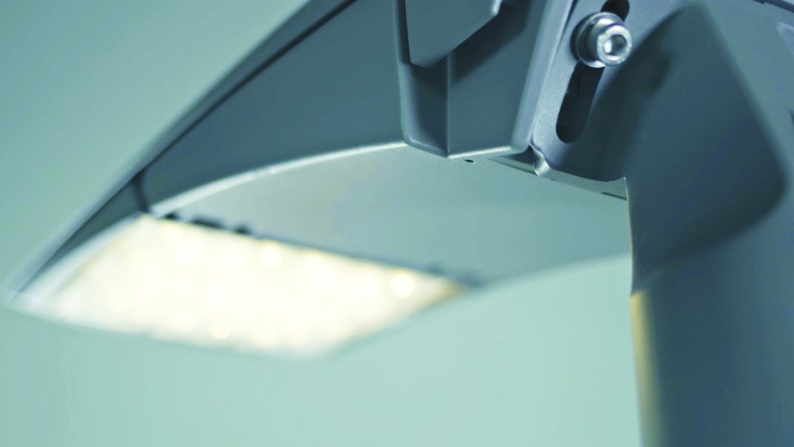 Strada 80 2700K Ш 66IP led