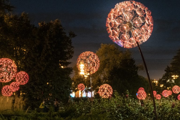  Праздничное оформление г. Москвы – День города 2020