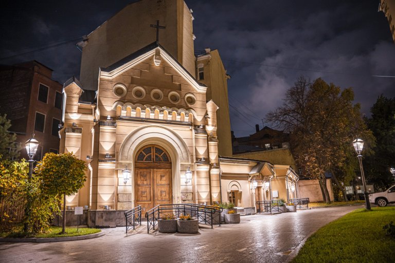  Евангелическо-лютеранский кафедральный собор святых Петра и Павла