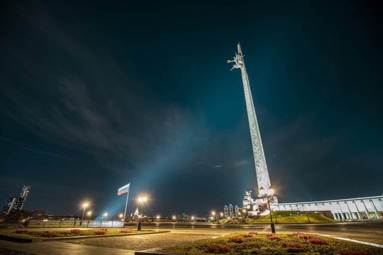  Поклонная гора